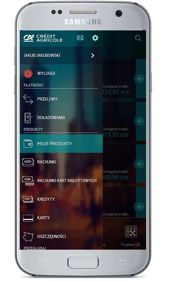 Mobilna aplikacja banku Credit Agricole uruchomiona na smartfonie